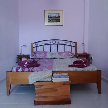 αphrodite Apartment *