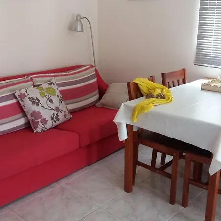 αphrodite Nea Iraklitsa